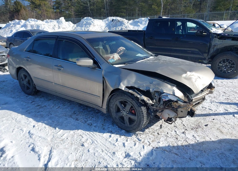 2004 HONDA ACCORD 2.4 EX VIN: 1HGCM566X4A077681