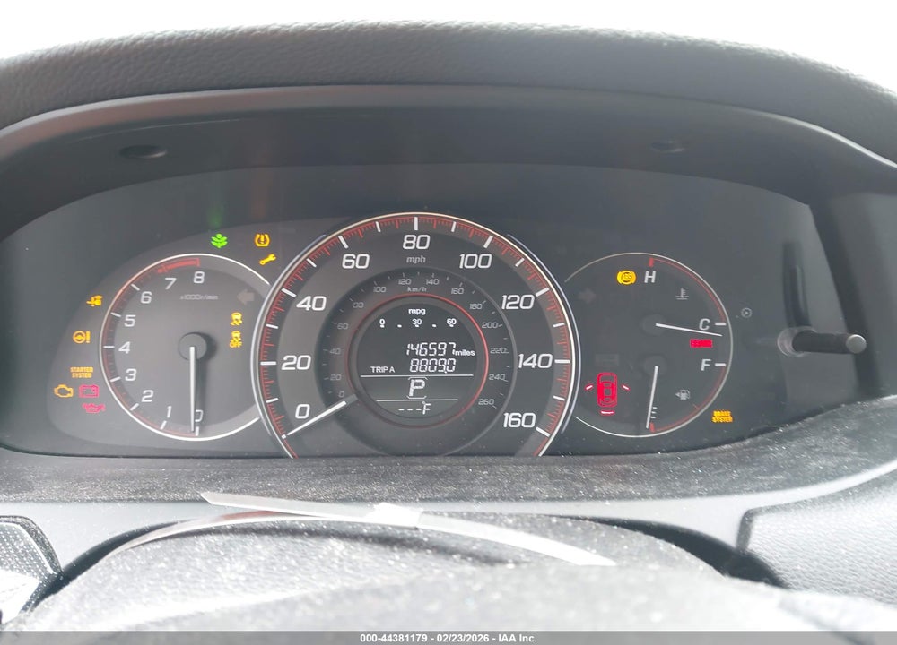 2015 HONDA ACCORD EX VIN: 1HGCT1B71FA011968
