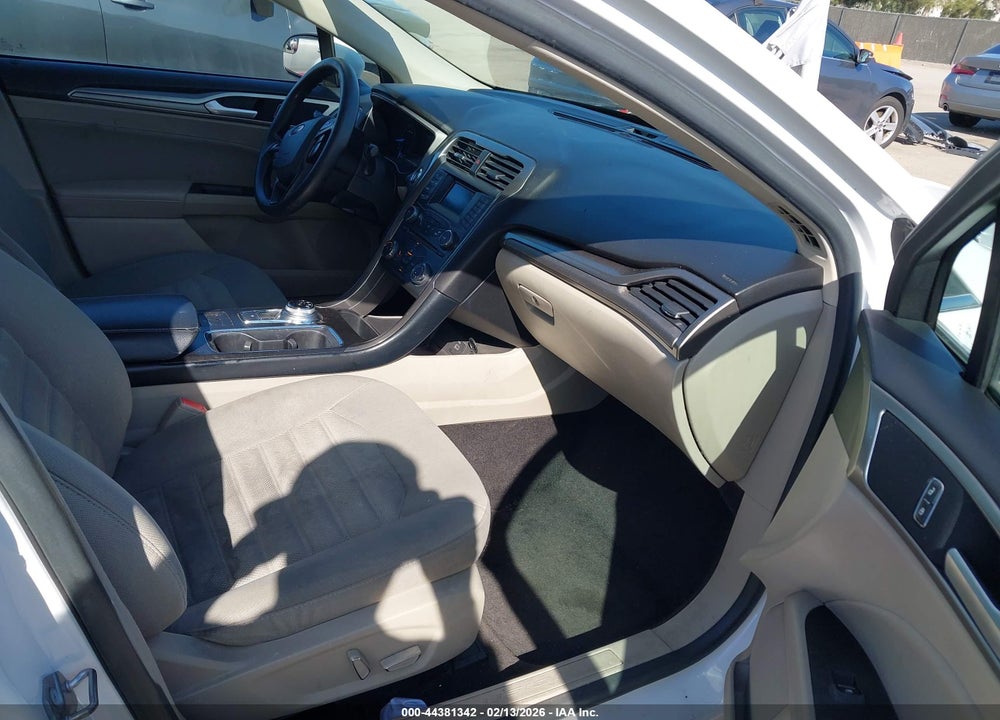 2018 FORD FUSION SE VIN: 3FA6P0H79JR212720