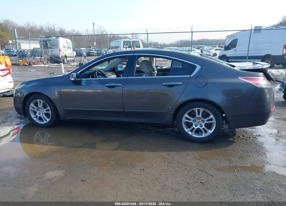 2010 ACURA TL 3.5 VIN: 19UUA8F59AA001998