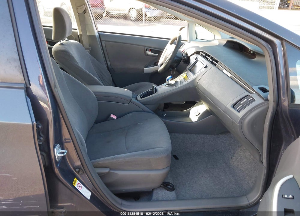 2011 TOYOTA PRIUS THREE VIN: JTDKN3DU5B0298928