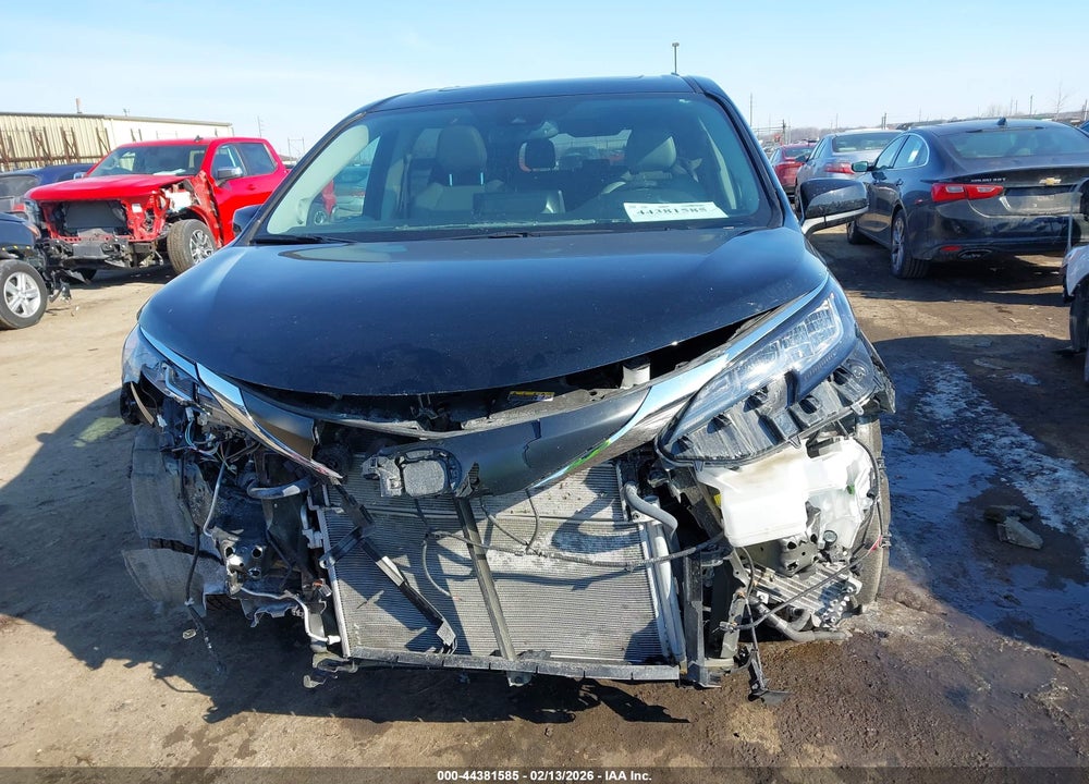 2023 TOYOTA SIENNA XLE VIN: 5TDJSKFC4PS103991