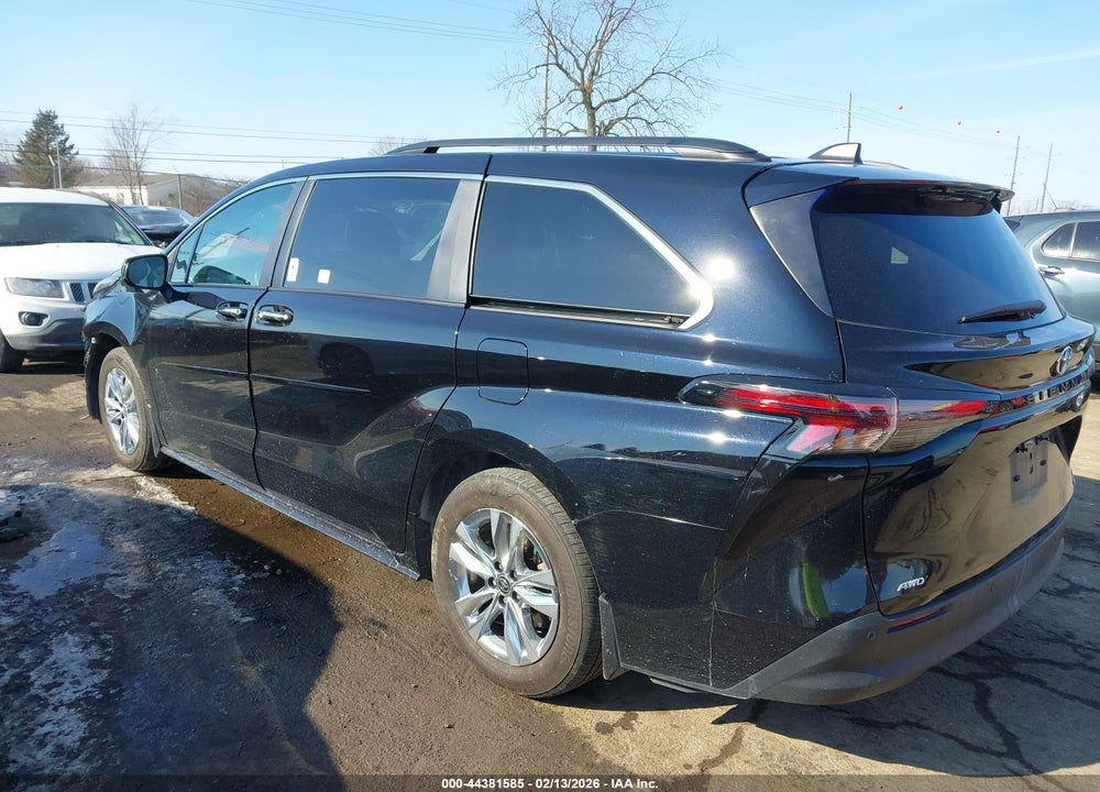 2023 TOYOTA SIENNA XLE VIN: 5TDJSKFC4PS103991