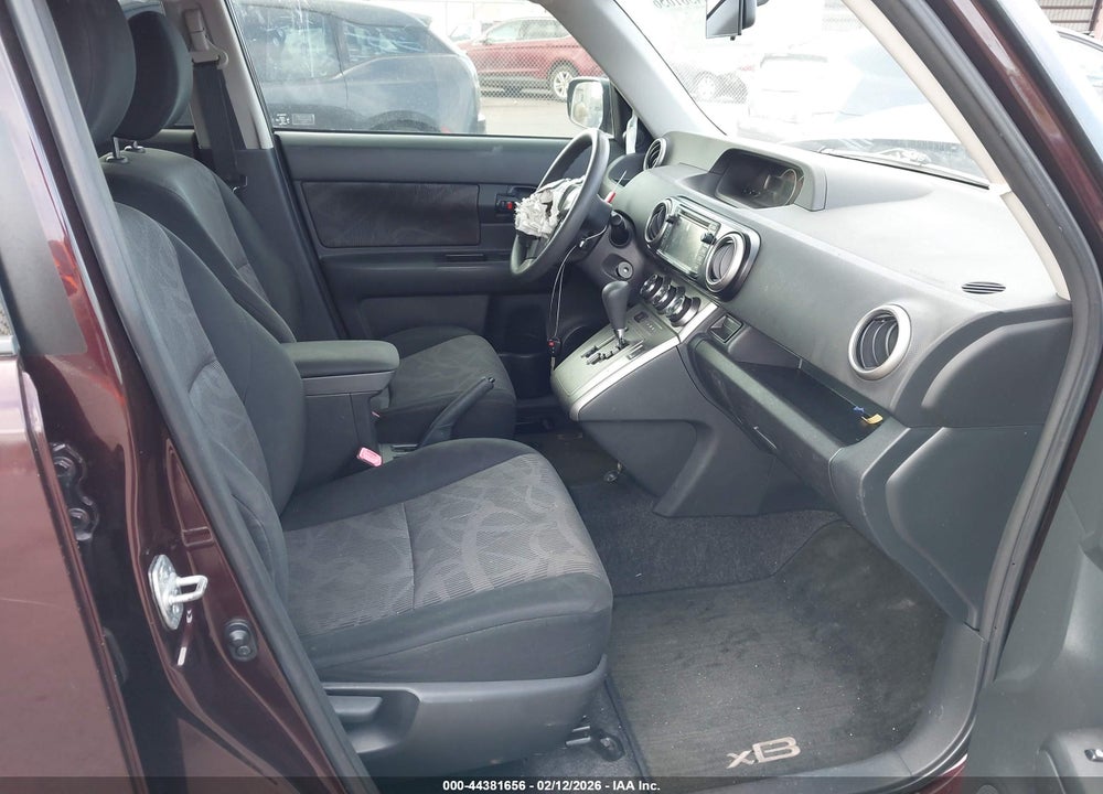 2015 SCION XB 686 PARKLAN EDITION VIN: JTLZE4FE7FJ078480