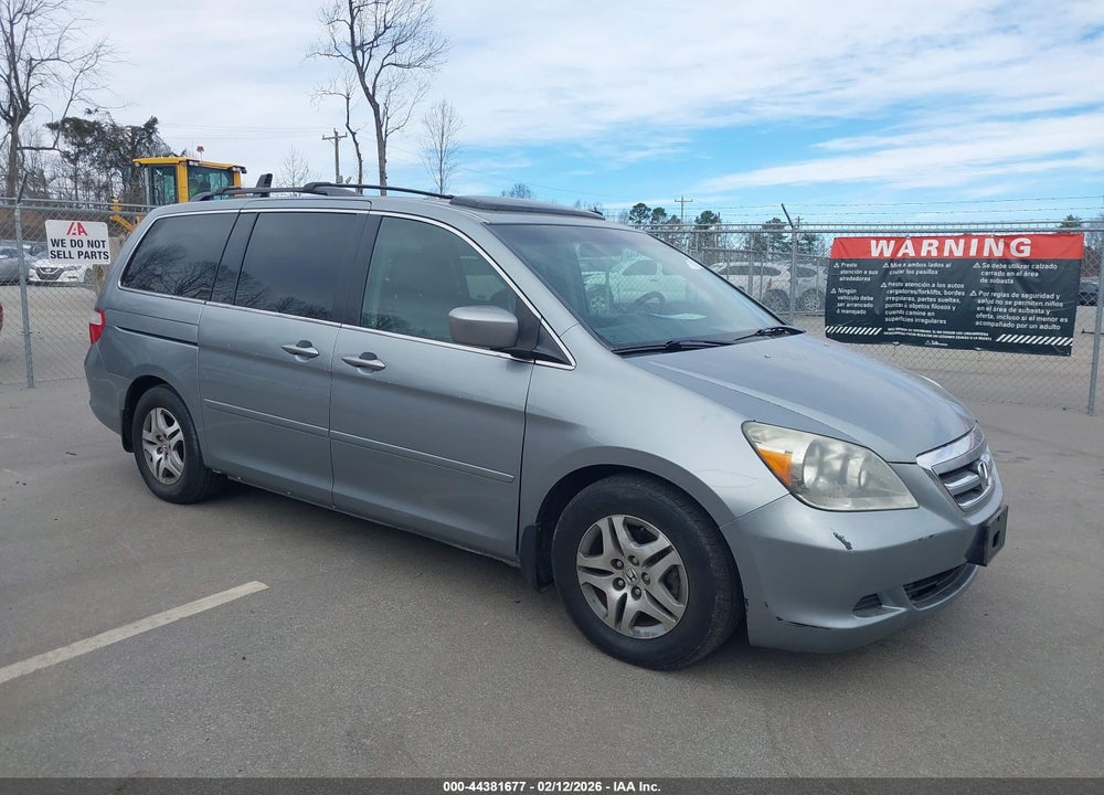 2005 HONDA ODYSSEY EX-L VIN: 5FNRL38665B129989