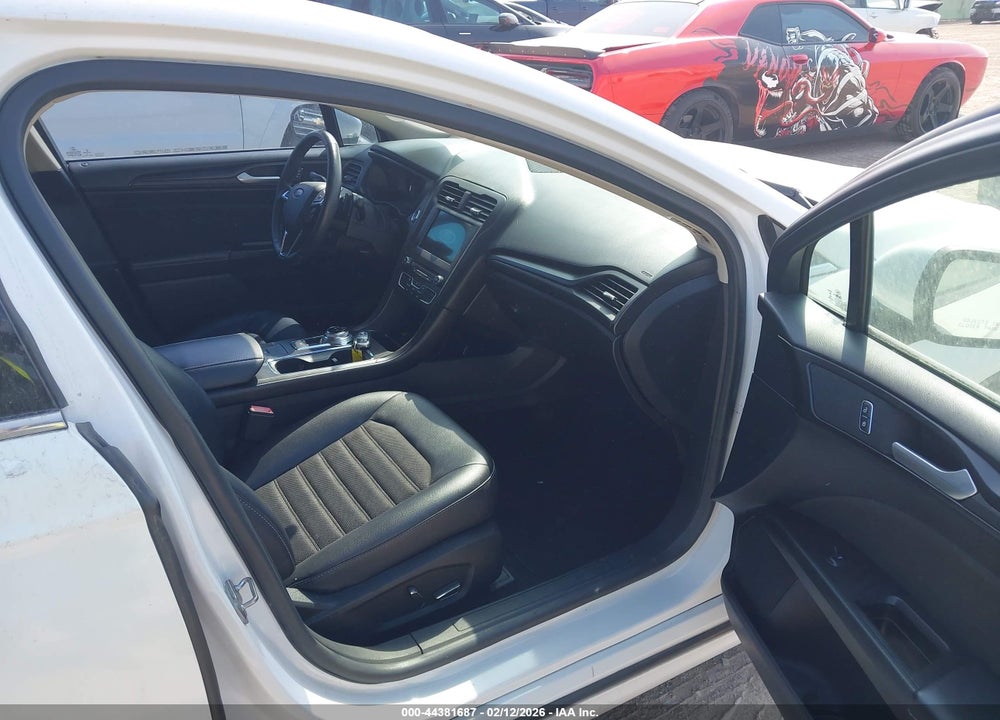 2018 FORD FUSION SE VIN: 3FA6P0HD7JR217985