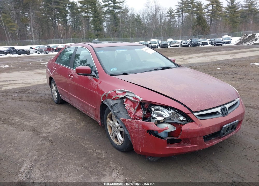 2007 HONDA ACCORD 2.4 EX VIN: 1HGCM56847A108445