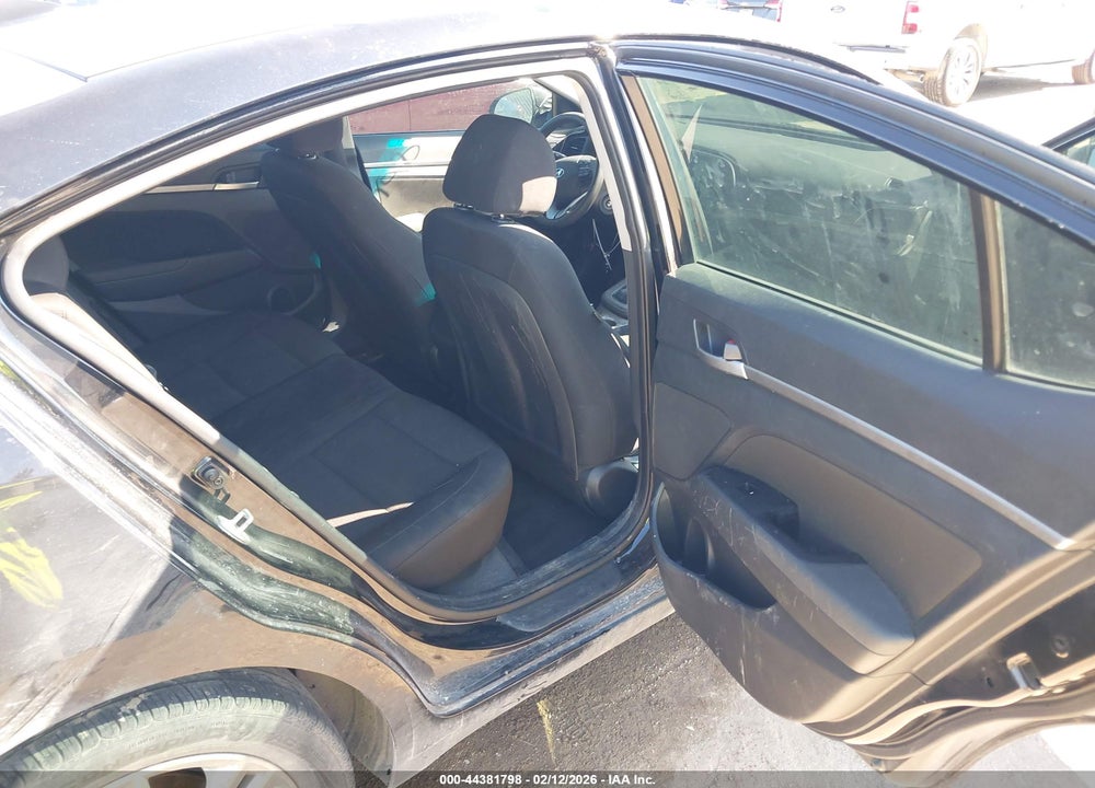 2020 HYUNDAI ELANTRA SEL VIN: 5NPD84LF6LH578709