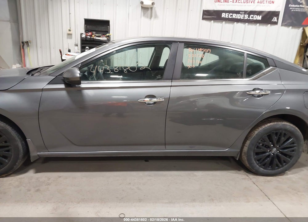 2025 NISSAN ALTIMA SV AWD VIN: 1N4BL4DW5SN329553