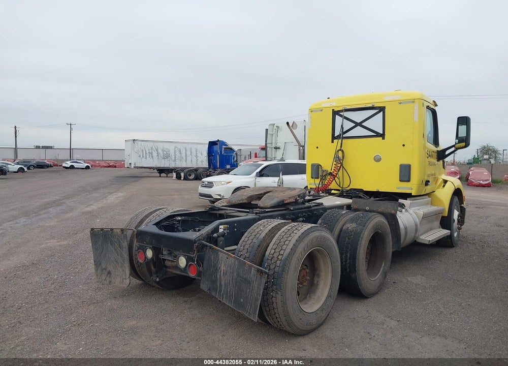 2018 PETERBILT 579 VIN: 1XPBDP9X7JD439694
