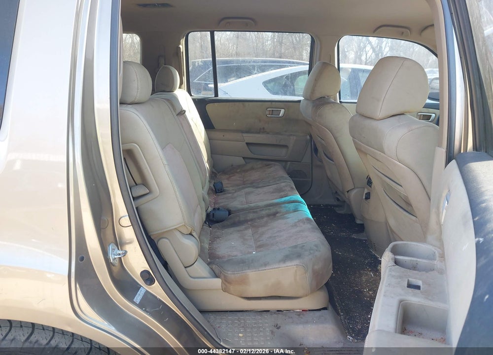 2009 HONDA PILOT EX VIN: 5FNYF48409B000739