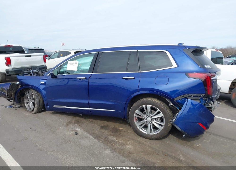 2024 CADILLAC XT6 FWD PREMIUM LUXURY VIN: 1GYKPCRS1RZ727094