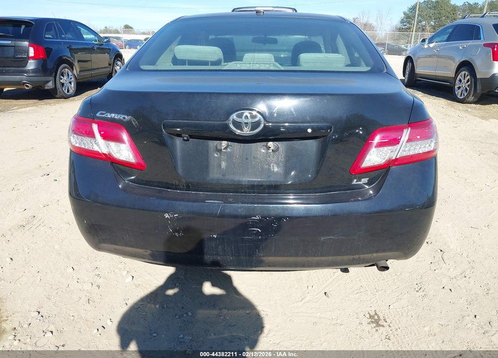 2011 TOYOTA CAMRY LE VIN: 4T1BF3EK7BU170074