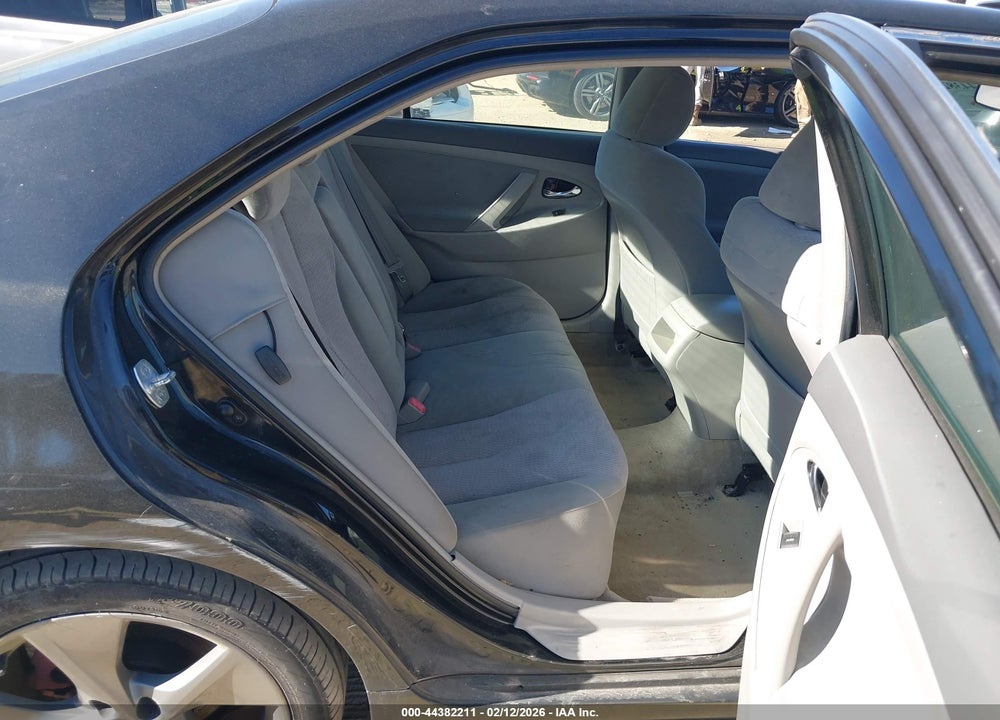 2011 TOYOTA CAMRY LE VIN: 4T1BF3EK7BU170074