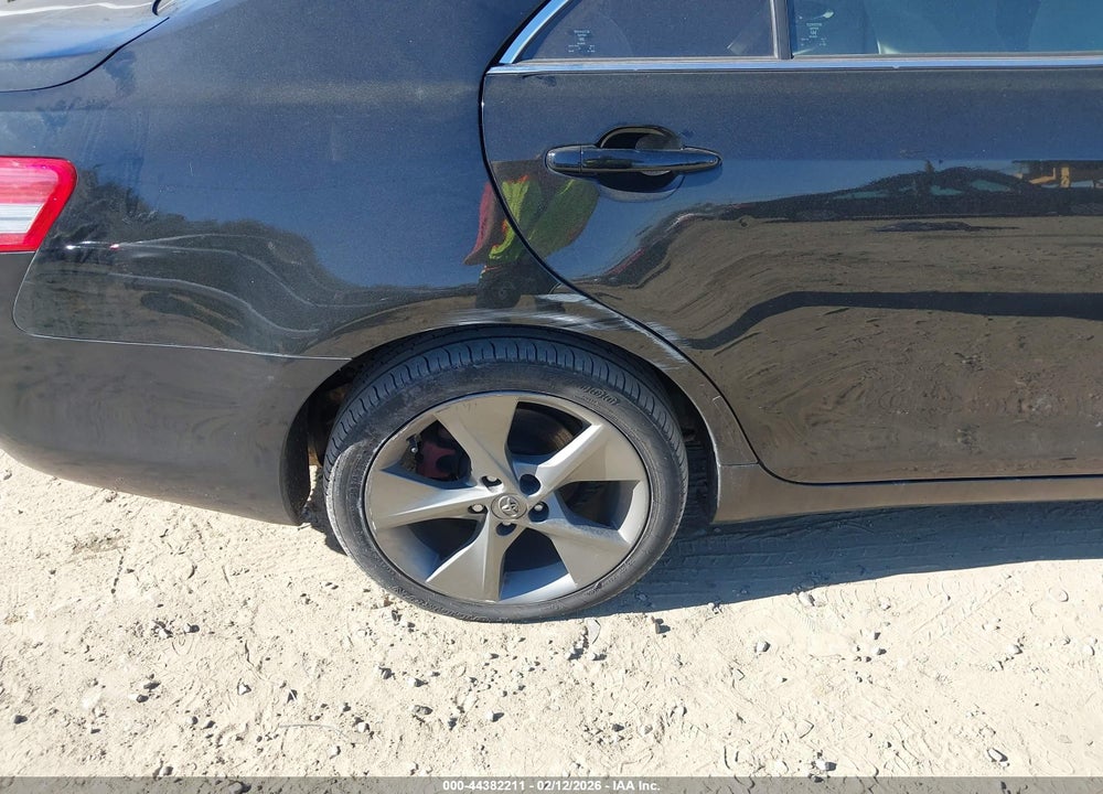 2011 TOYOTA CAMRY LE VIN: 4T1BF3EK7BU170074