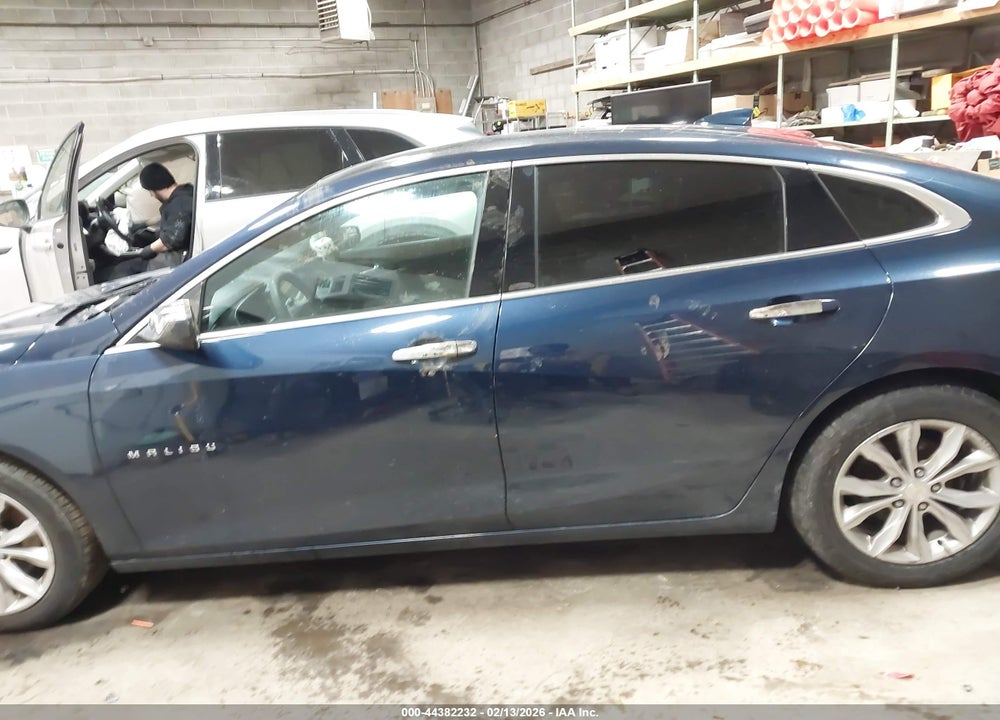 2021 CHEVROLET MALIBU FWD LT VIN: 1G1ZD5ST0MF044009