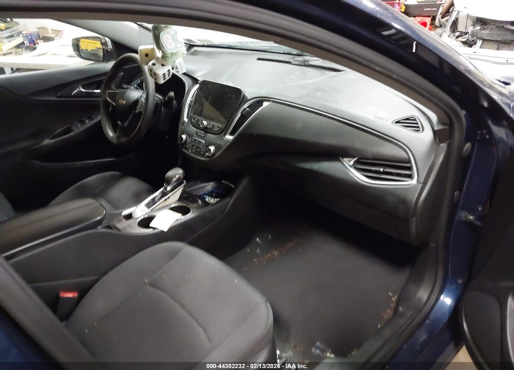 2021 CHEVROLET MALIBU FWD LT VIN: 1G1ZD5ST0MF044009