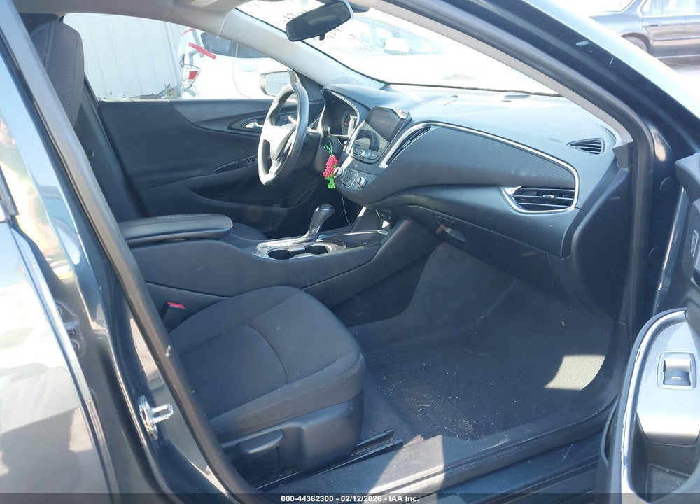 2019 CHEVROLET MALIBU LT VIN: 1G1ZD5STXKF166857