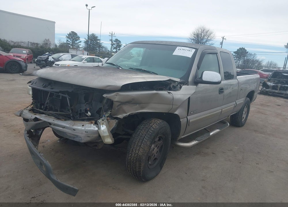 2000 CHEVROLET SILVERADO 1500 LS VIN: 1GCEK19TXYZ245527