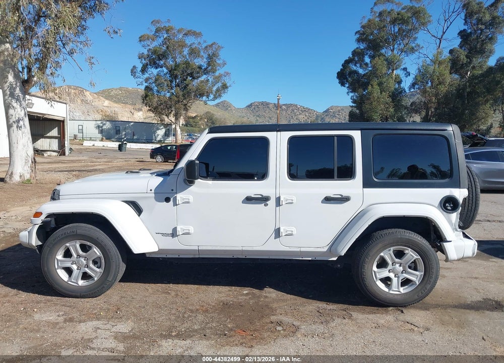 2021 JEEP WRANGLER UNLIMITED SPORT S 4X4 VIN: 1C4HJXDN8MW704917