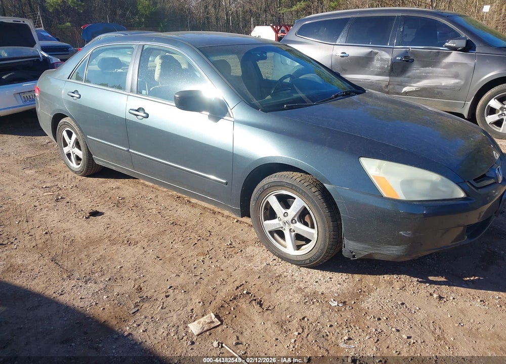 2004 HONDA ACCORD 2.4 EX VIN: 1HGCM56824A008453