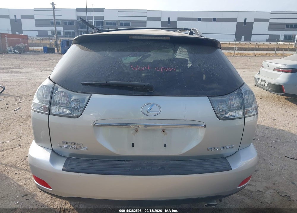 2004 LEXUS RX 330 VIN: JTJGA31U840039775