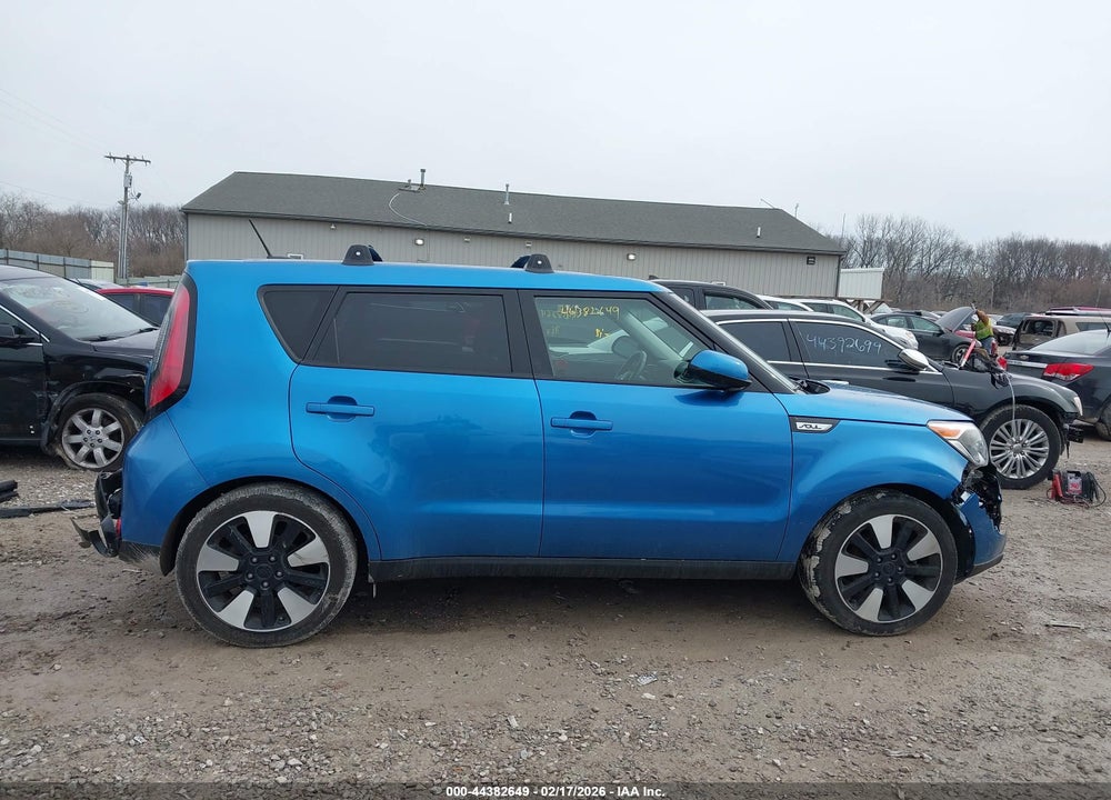 2016 KIA SOUL + VIN: KNDJP3A59G7374264