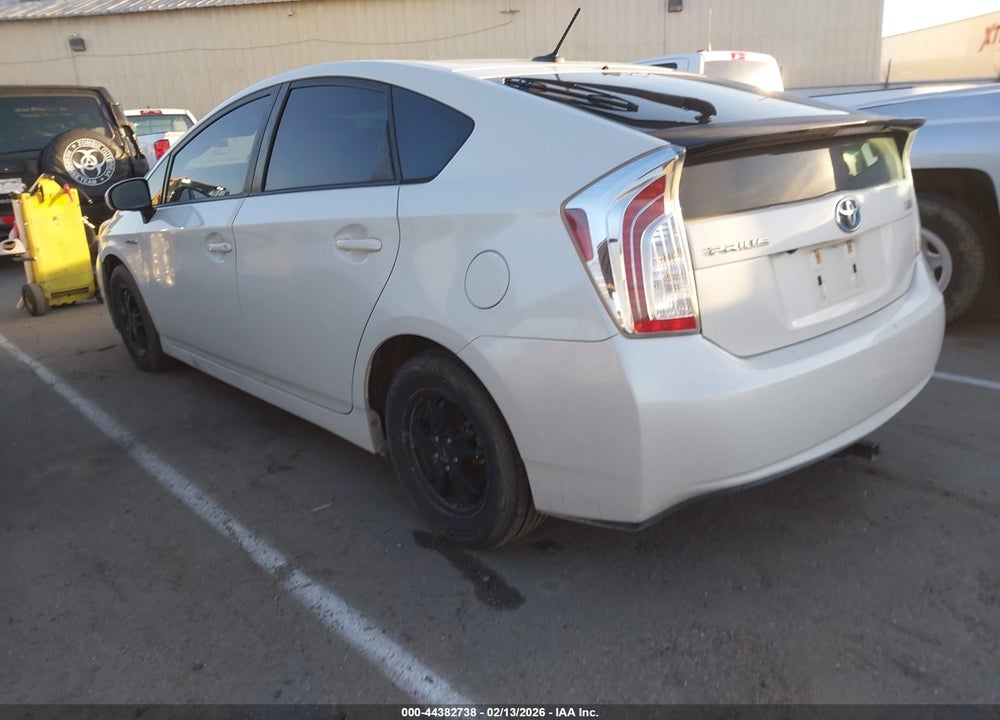 2014 TOYOTA PRIUS THREE VIN: JTDKN3DU3E1757761