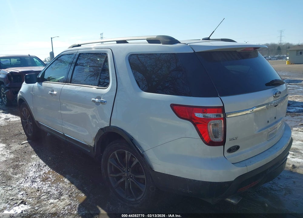 2015 FORD EXPLORER XLT VIN: 1FM5K8D86FGB57462