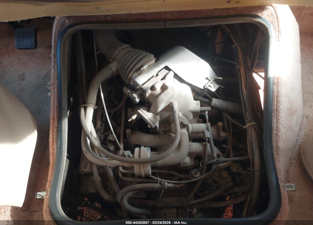 2000 FORD F550 SUPER DUTY STRIPPED CHASS VIN: 1FCNF53S3Y0A03601