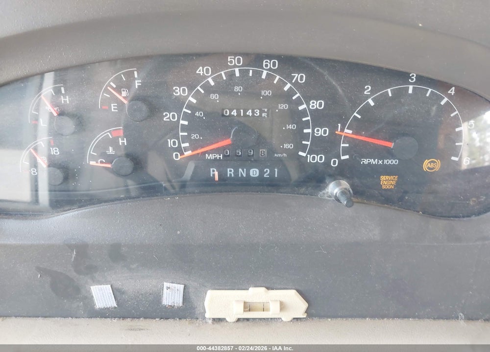 2000 FORD F550 SUPER DUTY STRIPPED CHASS VIN: 1FCNF53S3Y0A03601