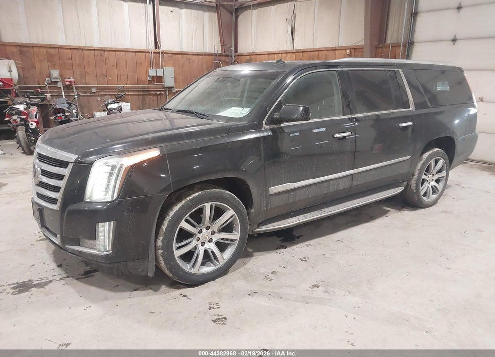 2015 CADILLAC ESCALADE ESV PREMIUM VIN: 1GYS4JKJ4FR150653