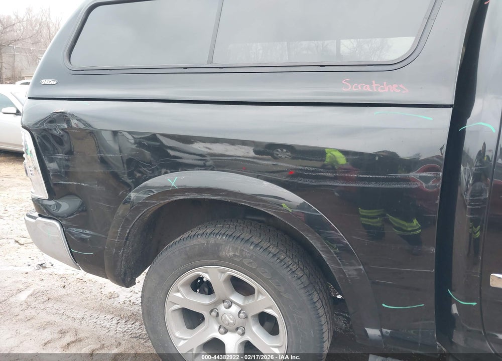 2017 RAM 1500 LAIE  4X4 5'7 BOX VIN: 1C6RR7NM8HS876436