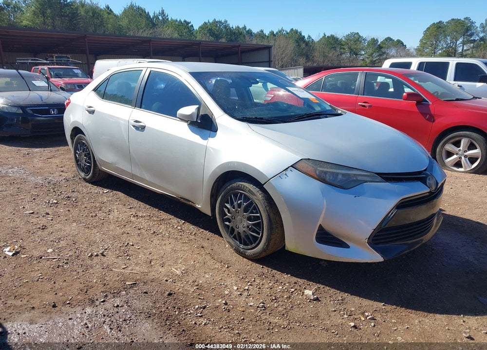 2018 TOYOTA COROLLA LE VIN: 5YFBURHEXJP755648