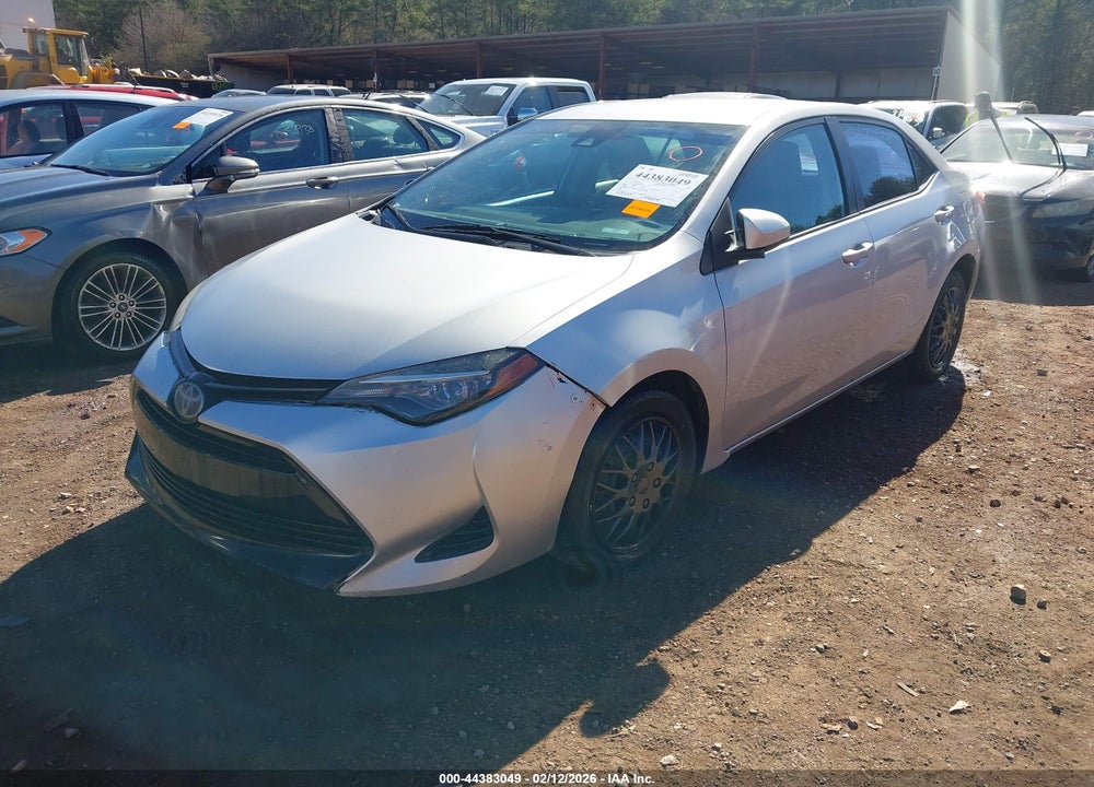 2018 TOYOTA COROLLA LE VIN: 5YFBURHEXJP755648