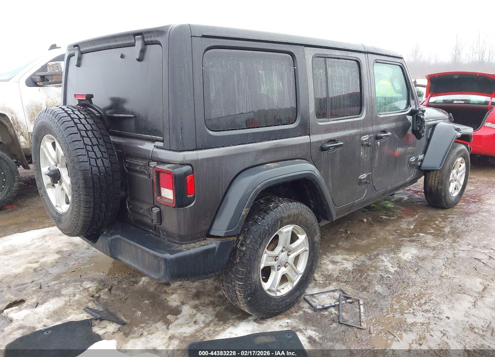 2018 JEEP WRANGLER UNLIMITED SPORT S 4X4 VIN: 1C4HJXDN3JW145174