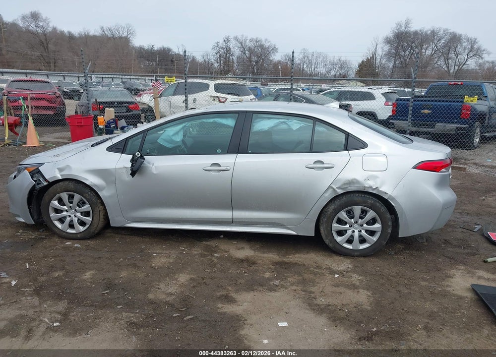 2025 TOYOTA COROLLA LE VIN: 5YFB4MDE6SP359145