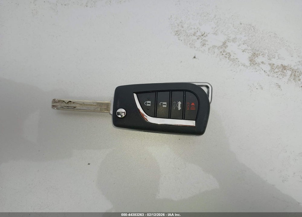 2025 TOYOTA COROLLA LE VIN: 5YFB4MDE6SP359145