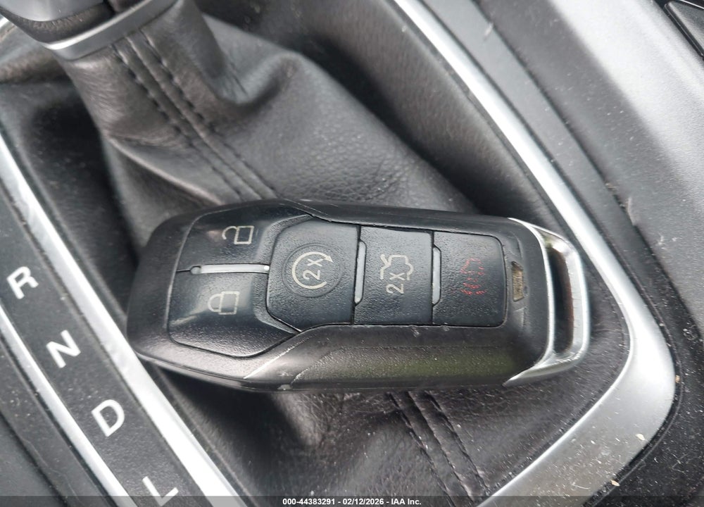 2014 FORD FUSION HYBRID TITANIUM VIN: 3FA6P0RU5ER100104