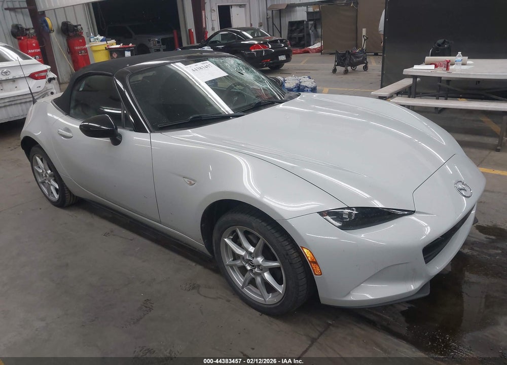 2016 MAZDA MX-5 MIATA SPORT VIN: JM1NDAB79G0110372