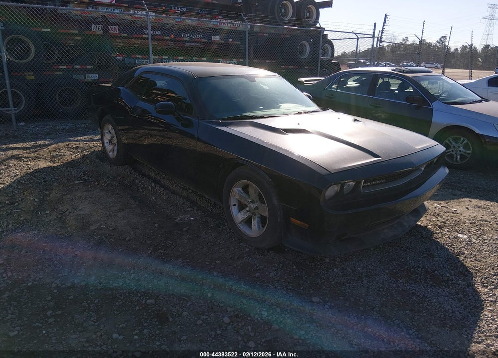 2013 DODGE CHALLENGER SXT VIN: 2C3CDYAG8DH663110