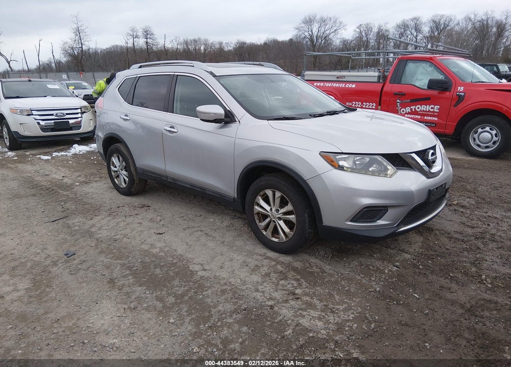 2015 NISSAN ROGUE SV VIN: 5N1AT2MV3FC824090