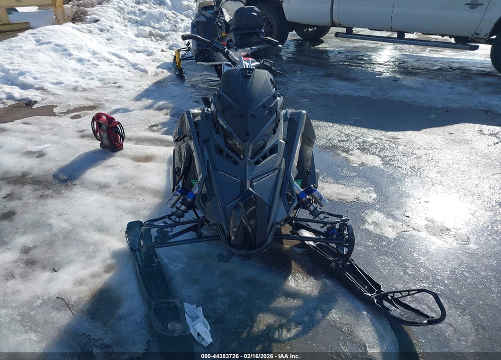 2024 POLARIS SWITCHBACK 850 VIN: SN1TLC8M3RC220979