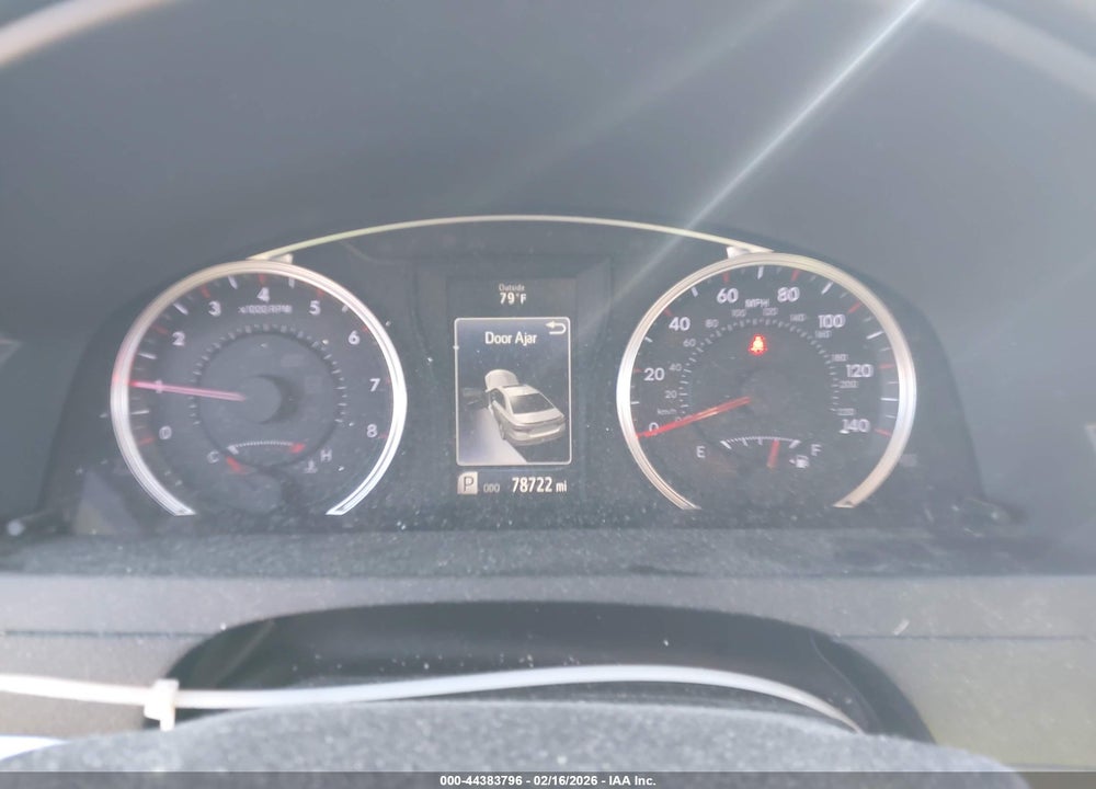 2016 TOYOTA CAMRY SE VIN: 4T1BF1FK1GU256734