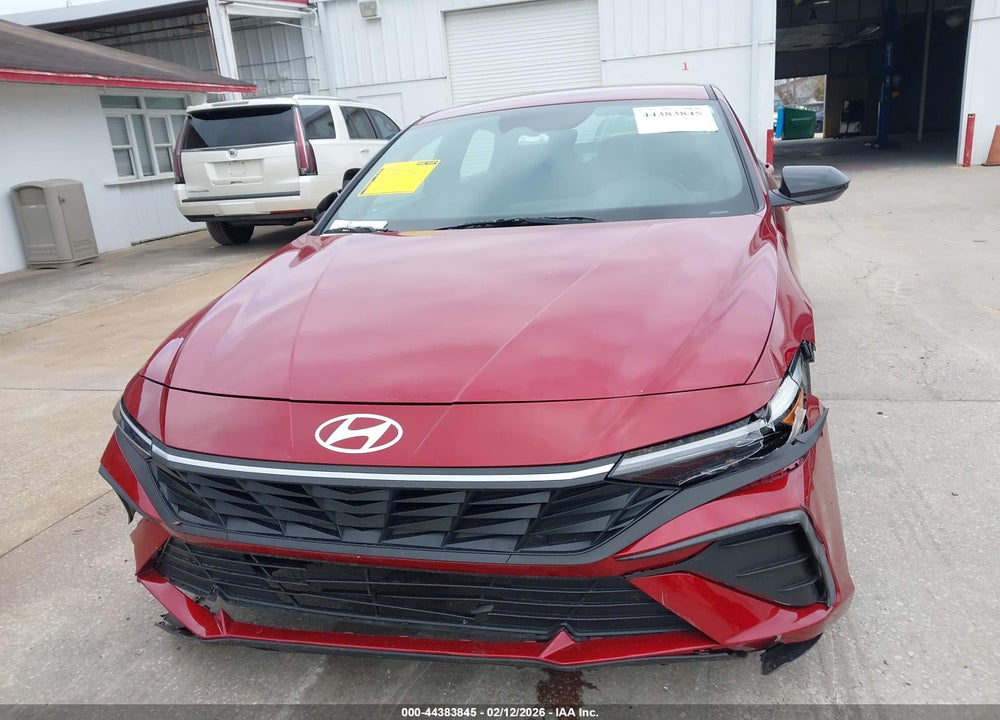 2025 HYUNDAI ELANTRA SEL SPORT VIN: KMHLM4DG5SU863397