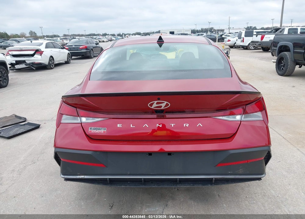 2025 HYUNDAI ELANTRA SEL SPORT VIN: KMHLM4DG5SU863397