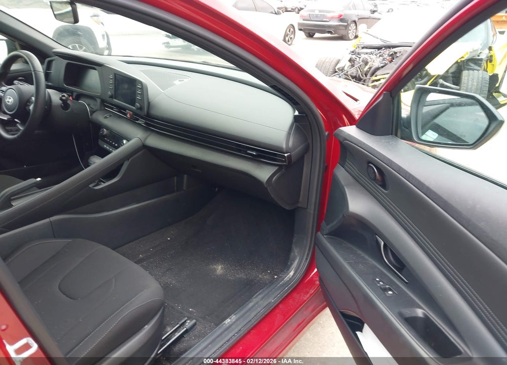 2025 HYUNDAI ELANTRA SEL SPORT VIN: KMHLM4DG5SU863397