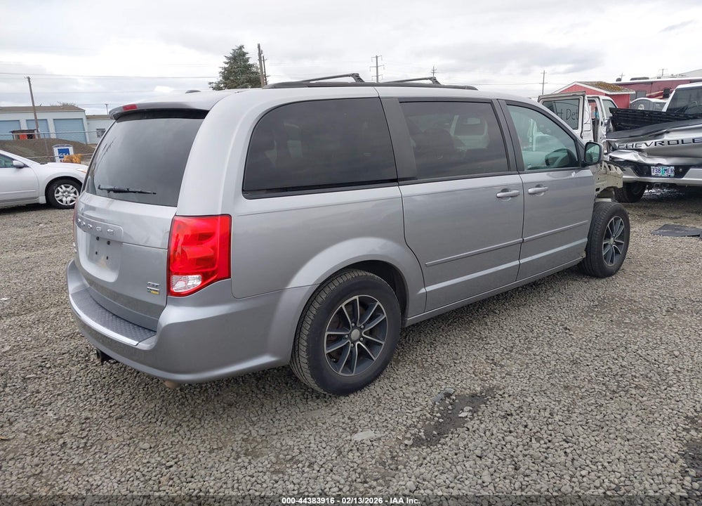 2017 DODGE GRAND CARAVAN GT VIN: 2C4RDGEG8HR746711
