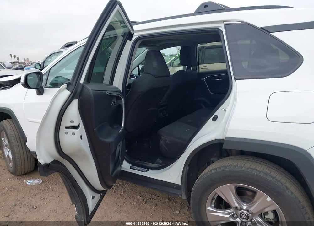 2023 TOYOTA RAV4 XLE VIN: 2T3W1RFV0PW243117