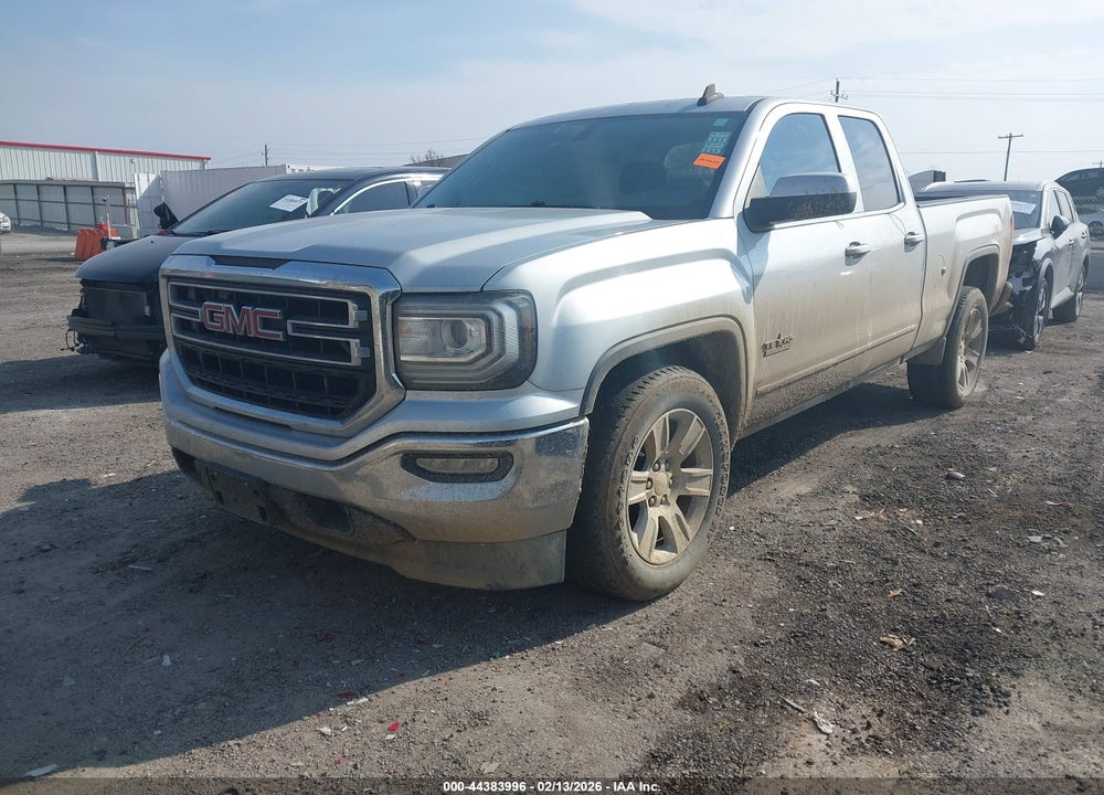 2016 GMC SIERRA 1500 SLE VIN: 1GTR1MEH5GZ118531